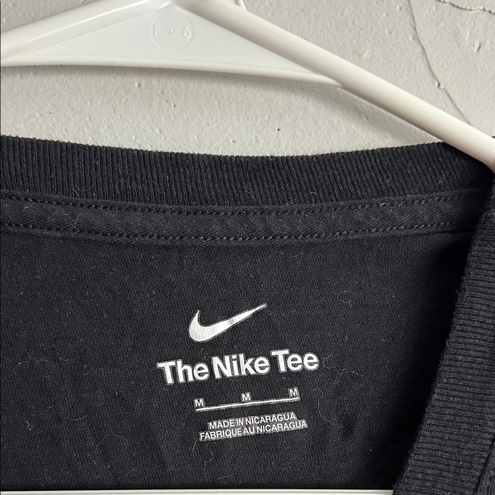 Nike Black Tee with Multicolor Just Do It Logo - Picture 3 of 4